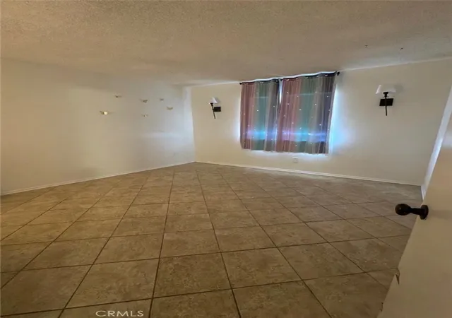 Photo 2 of Single family home for sale at 40915 161st East, Lancaster, CA 93535 | MLS# SR26188364 | Listing updated on 2026-09-11