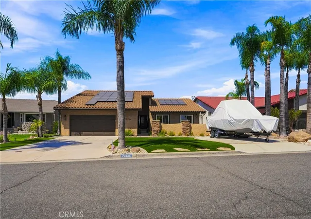 Photo 1 of Single family home for sale at 22336 Loch Lomond, Canyon Lake, CA 92587 | MLS# SW26192209 | Listing updated on 2026-10-09