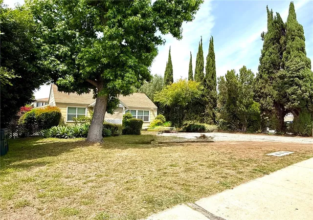 Photo 1 of Multi family home for sale at 6217 Temple City Blvd, Temple City, CA 91780 | MLS# AR26193188 | Listing updated on 2026-09-03