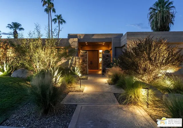 Photo 2 of Single family home for sale at 75342 Montecito Dr, Indian Wells, CA 92210 | MLS# 26873069PS | Listing updated on 2026-10-06