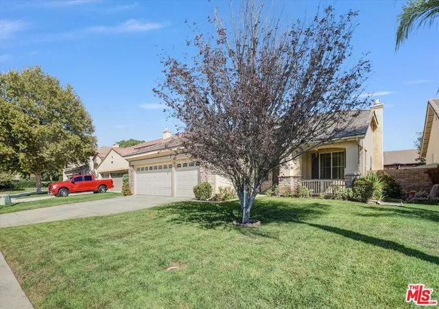 Photo 2 of Single family home for sale at 25832 Boulder Rock Pl, Menifee, CA 92585 | MLS# 26934775 | Listing updated on 2026-09-16