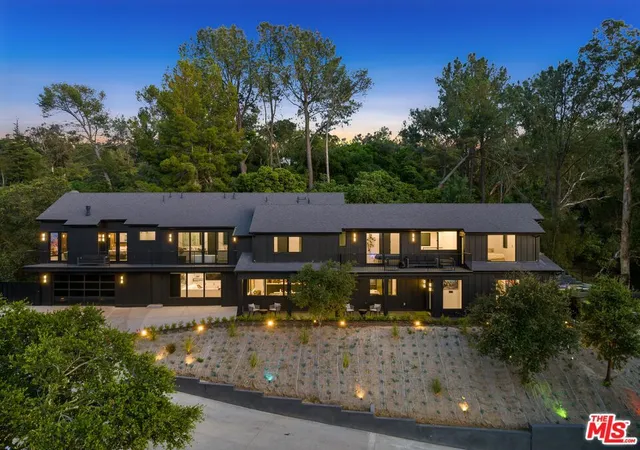 Photo 3 of Mansion for sale at 3140 Coldwater Cyn, Studio City, CA 91604 | MLS# 26960529 | Listing updated on 2026-10-09