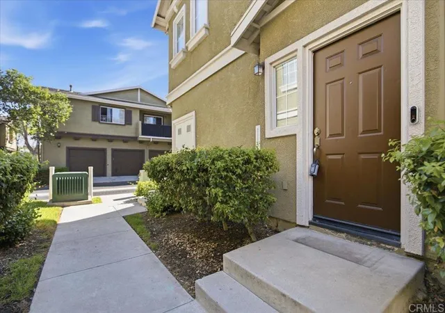 Photo 3 of Sale Pending at 1236 Aruba #8, Chula Vista, CA 91915 | MLS# PTP2606703 | Listing updated on 2026-10-11