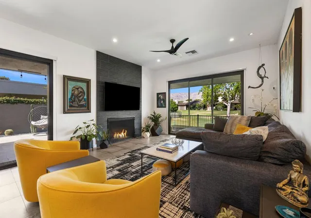 Photo 1 of Single family home for sale at 11 Whittier Ct, Rancho Mirage, CA 92270 | MLS# 219152223DA | Listing updated on 2026-10-05