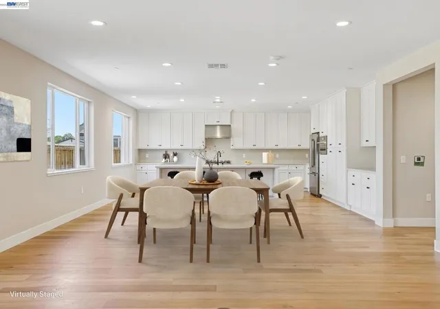 Photo 3 of Single family home for sale at 421 Trellis Way, Brentwood, CA 94513 | MLS# 41147040 | Listing updated on 2026-09-10