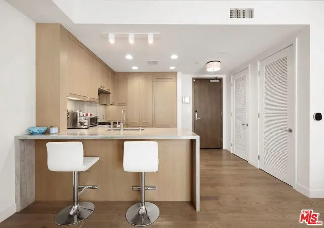 Photo 3 of Condo for sale at 1755 Ocean Ave #608, Santa Monica, CA 90401 | MLS# 26930593 | Listing updated on 2026-09-11