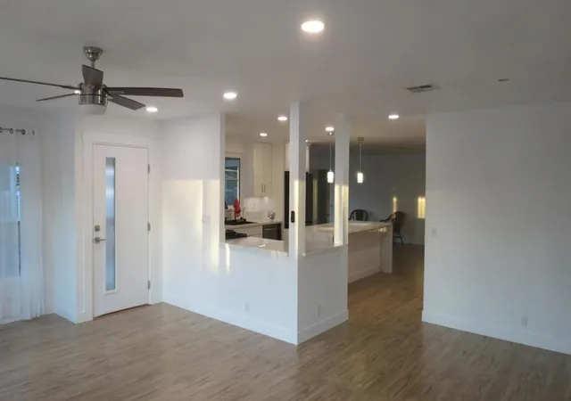Photo 4 of Manufactured home for sale at 39383 Warm Springs Dr, Palm Desert, CA 92260 | MLS# 219152229DA | Listing updated on 2026-09-26
