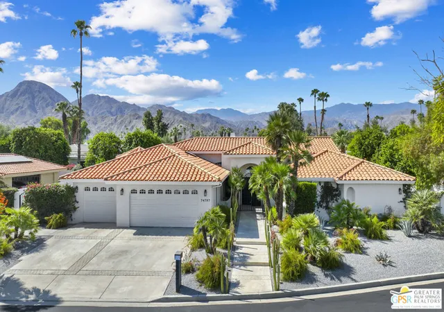 Photo 2 of Single family home for sale at 74797 S Cove Dr, Indian Wells, CA 92210 | MLS# 26956413PS | Listing updated on 2026-09-17