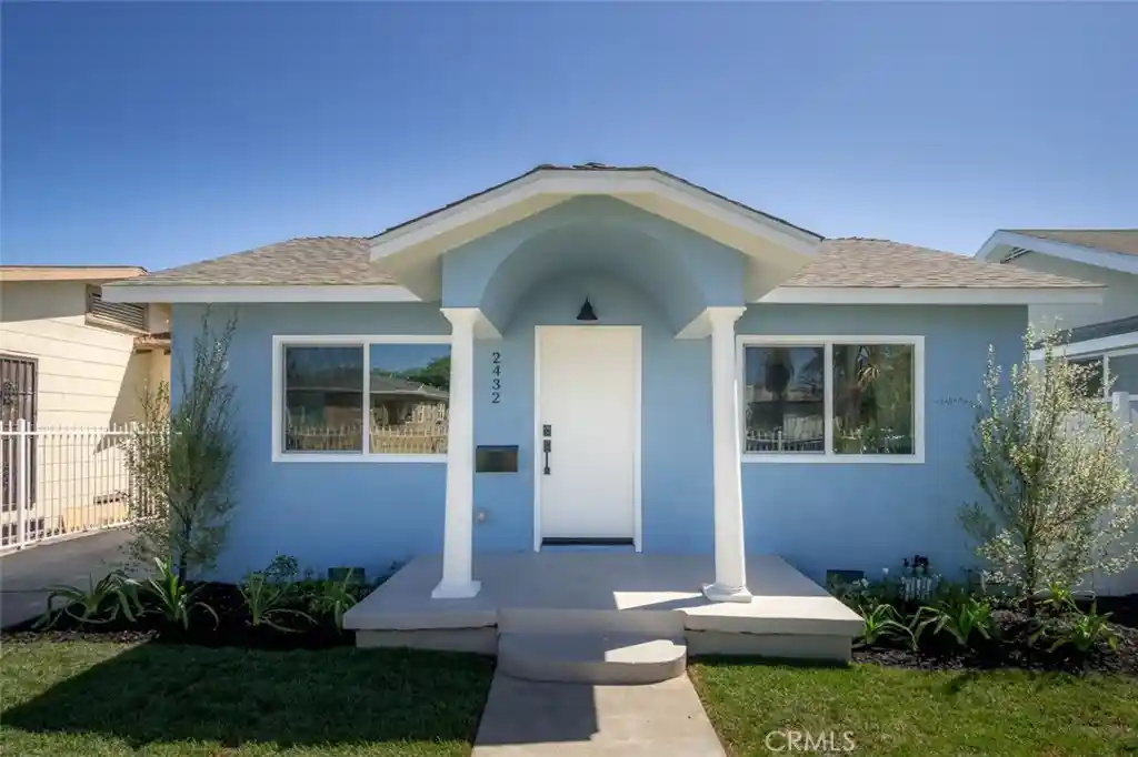 Single family home for sale at 2432 Exposition Pl, Los Angeles, CA 90018 | MLS# IG26193469
