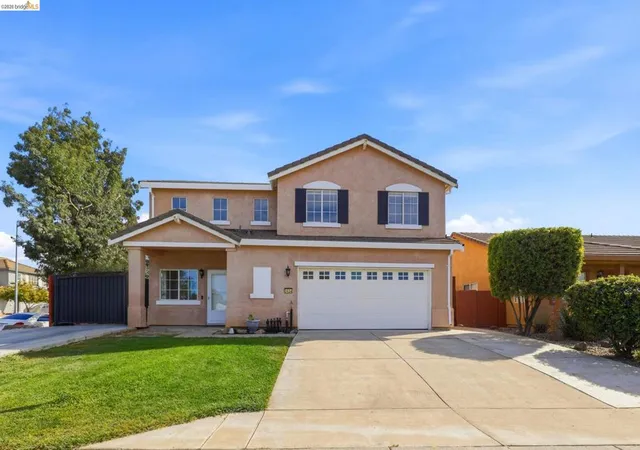 Photo 1 of Single family home for sale at 3524 Sailboat Dr, Discovery Bay, CA 94505 | MLS# 41147062 | Listing updated on 2026-10-08