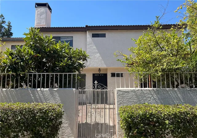 Photo 2 of Townhouse for sale at 13856 Ramona Pkwy, Baldwin Park, CA 91706 | MLS# AR26188408 | Listing updated on 2026-10-03