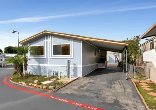 Photo 3 of Manufactured home for sale at 400 N Melrose Dr #22, Vista, CA 92083 | MLS# NDP2608298 | Listing updated on 2026-09-25