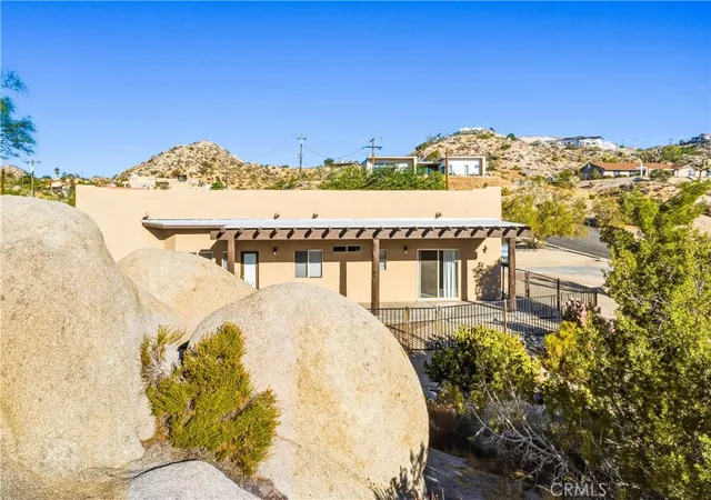 Photo 2 of Single family home for sale at 6231 Mirlo, Yucca Valley, CA 92284 | MLS# JT26193316 | Listing updated on 2026-09-22