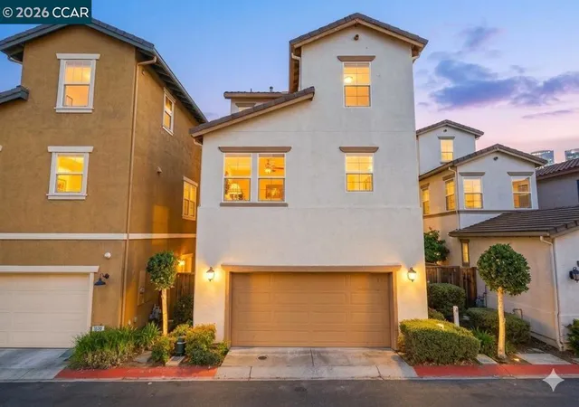 Photo 1 of Sale Pending at 2939 Kobio Dr, Concord, CA 94519 | MLS# 41147080 | Listing updated on 2026-10-09
