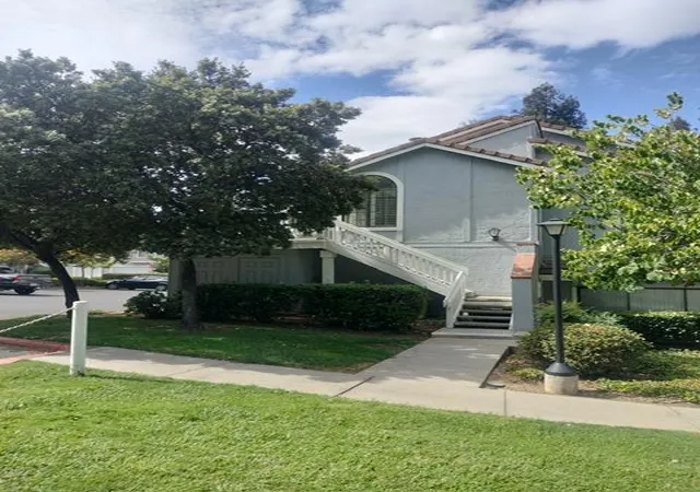 Photo 2 of Condo for sale at 2549 Yerba Hills Ct, San Jose, CA 95121 | MLS# ML82059992 | Listing updated on 2026-10-11