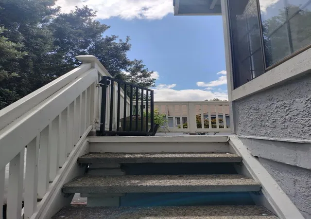 Photo 3 of Condo for sale at 2549 Yerba Hills Ct, San Jose, CA 95121 | MLS# ML82059992 | Listing updated on 2026-10-11