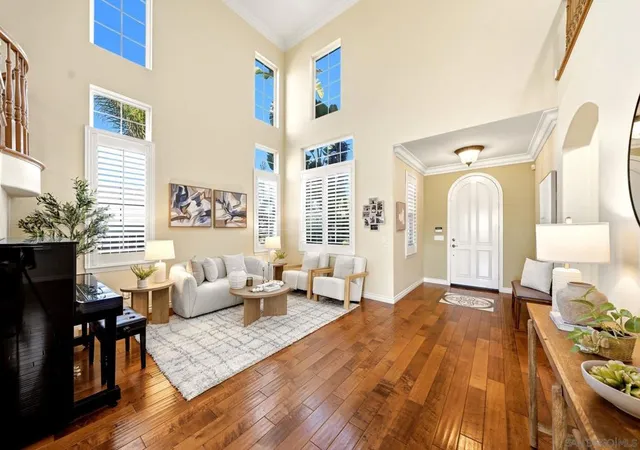 Photo 3 of Sale Pending at 2812 Savannah Ct, Chula Vista, CA 91914 | MLS# 260021634SD | Listing updated on 2026-09-30