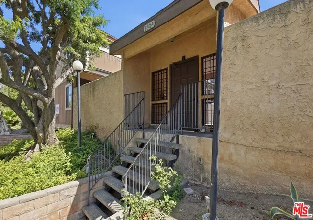 Photo 3 of Condo for sale at 1334 W 137th Street #124, Gardena, CA 90247 | MLS# 26945149 | Listing updated on 2026-09-19