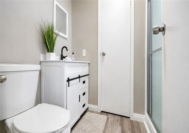 Photo 3 of Manufactured home for sale at 530 W Devonshire Ave #19, Hemet, CA 92543 | MLS# SW26193646 | Listing updated on 2026-10-06