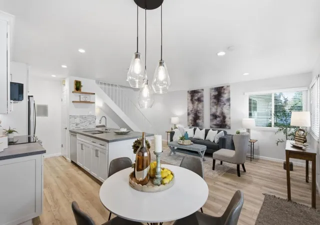 Photo 3 of Condo for sale at 267 Watson Dr #2, Campbell, CA 95008 | MLS# ML82058977 | Listing updated on 2026-10-05