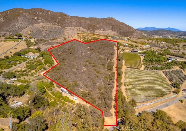 Photo 1 of Land for sale at 0 Via Ranchitos / Via Del Gavilan, Fallbrook, CA 92028 | MLS# SW26193653 | Listing updated on 2026-09-25