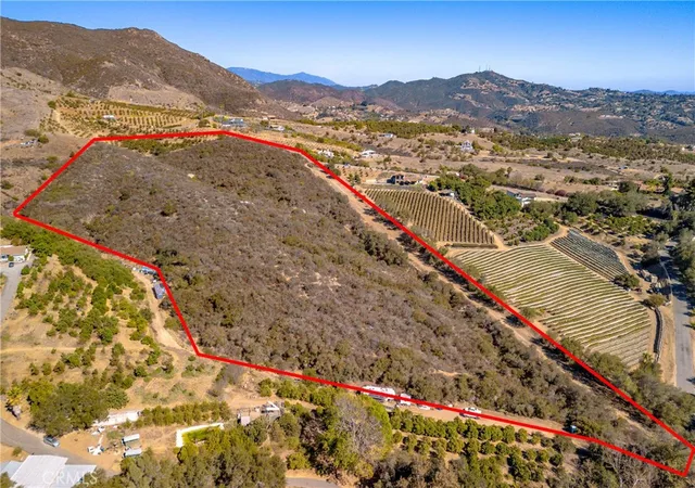 Photo 3 of Land for sale at 0 Via Ranchitos / Via Del Gavilan, Fallbrook, CA 92028 | MLS# SW26193653 | Listing updated on 2026-09-25