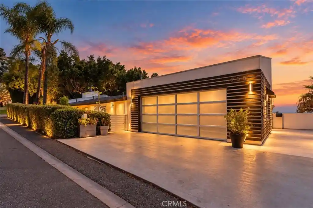 Single family home for sale at 2084 Hanscom Dr, South Pasadena, CA 91030 | MLS# WS26192735