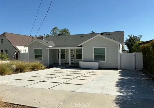 Photo 2 of Single family home for sale at 78 E Highland Ave, Sierra Madre, CA 91024 | MLS# DW26193597 | Listing updated on 2026-09-16
