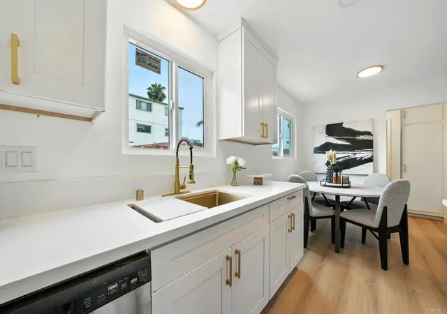 Listing Photo 5 - Condo for sale in building located at 4161 Winona Ave, San Diego, CA 92105