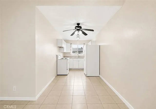 Listing Photo 5 - Condo for sale in building located at 4164 Cherokee Ave W, San Diego, CA 92104 - Unit #E