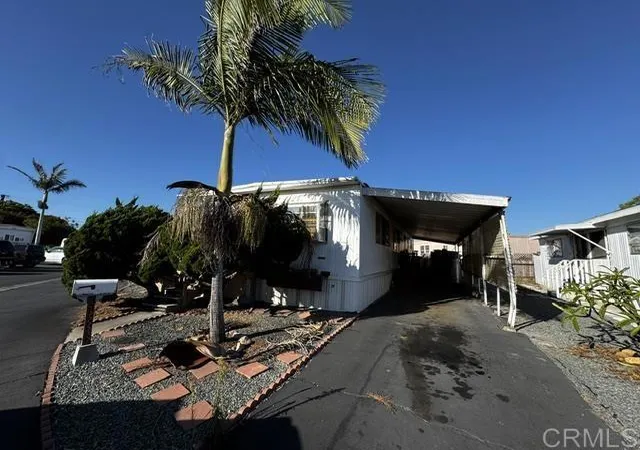Manufactured home for sale at 1425 2nd Avenue #SPC 99, Chula Vista, CA 91911 | MLS# PTP2606720