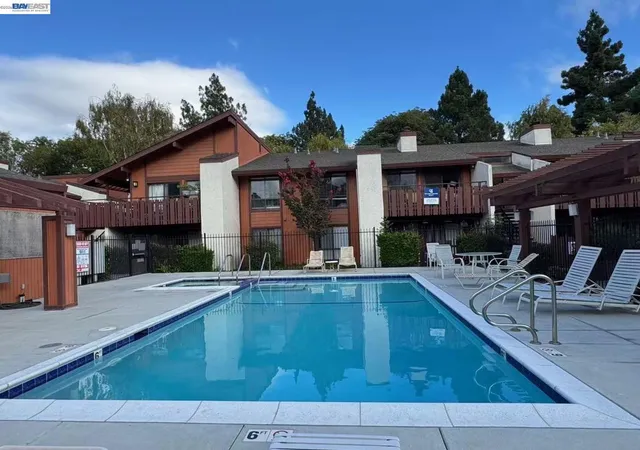 Photo 3 of Condo for sale at 38698 Country Ter, Fremont, CA 94536 | MLS# 41147096 | Listing updated on 2026-10-11