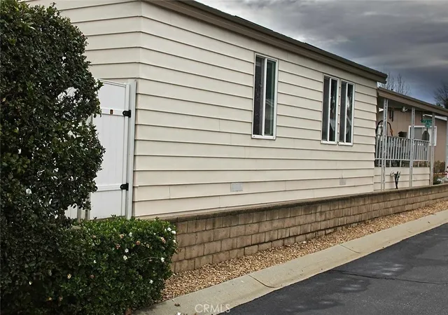 Photo 3 of Sale Pending at 5700 W Wilson Ave #80, Banning, CA 92220 | MLS# IG26193789 | Listing updated on 2026-09-10