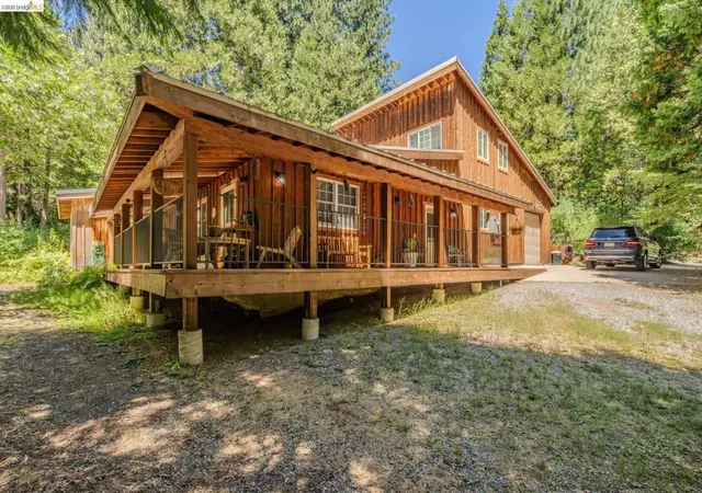 Photo 3 of Sale Pending at 2495 Hangtree Trl, Arnold, CA 95223 | MLS# 41147102 | Listing updated on 2026-09-29