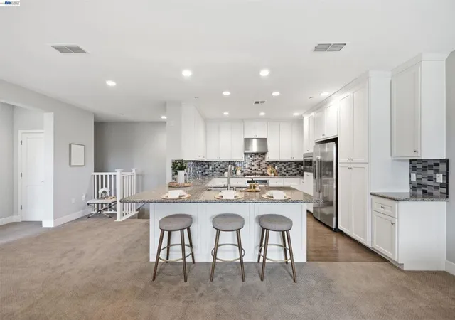 Photo 3 of Condo for sale at 681 Sandalwood Dr #4, Livermore, CA 94551 | MLS# 41147100 | Listing updated on 2026-10-07