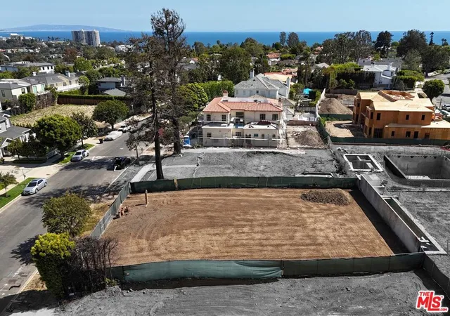Photo 4 of Land for sale at 611 Ocampo Dr, Pacific Palisades, CA 90272 | MLS# 26871593 | Listing updated on 2026-10-27