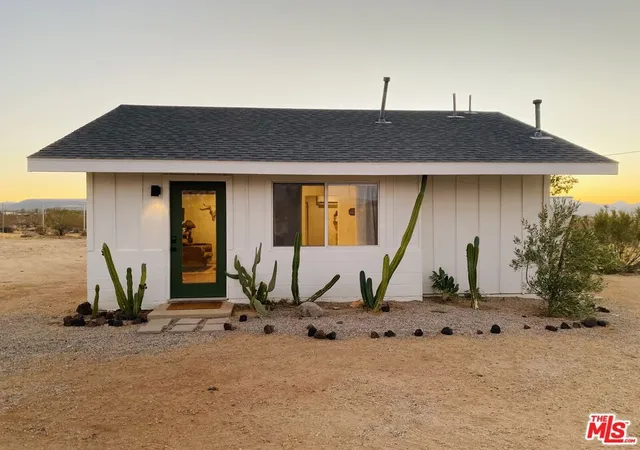 Photo 1 of Single family home for sale at 1016 Luna Mesa Rd, Yucca Valley, CA 92284 | MLS# 26933609 | Listing updated on 2026-09-21