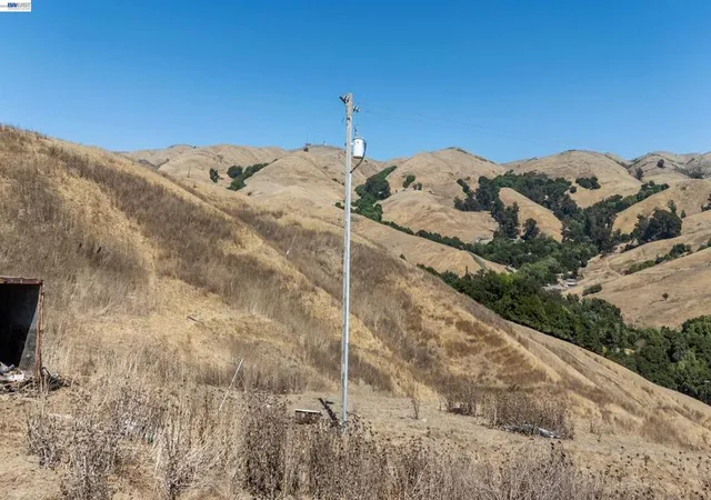 Photo 1 of Land for sale at 21479 Eden Cyn Rd, Castro Valley, CA 94552 | MLS# 41147125 | Listing updated on 2026-09-28