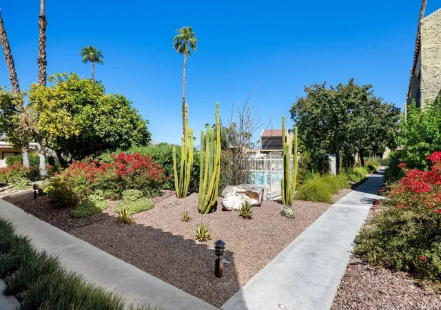 Photo 4 of Condo for sale at 2338 Los Patos Dr, Palm Springs, CA 92264 | MLS# 219152265DA | Listing updated on 2026-10-27