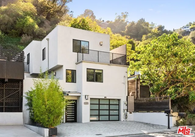 Photo 1 of Single family home for sale at 1655 N Beverly Glen Blvd, Los Angeles, CA 90077 | MLS# 26939271 | Listing updated on 2026-09-28