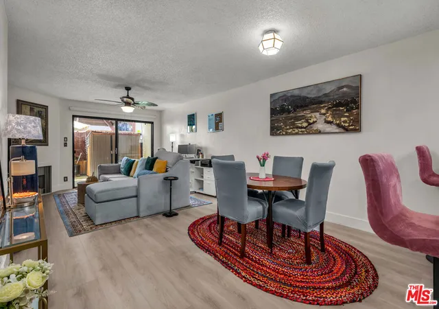 Listing Photo 4 - Condo for sale in building located at 620 W Hyde Park Blvd, Inglewood, CA 90302 - Unit #111