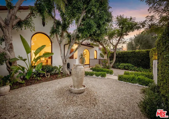 Photo 3 of Single family home for sale at 9000 Dorrington Ave, West Hollywood, CA 90048 | MLS# 26961095 | Listing updated on 2026-10-06