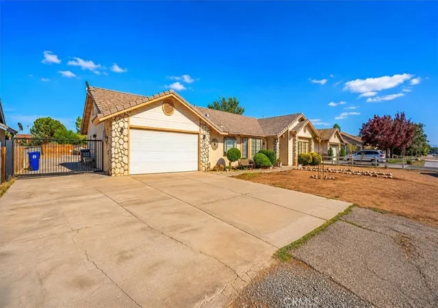 Photo 2 of Single family home for sale at 13561 Cuyamaca, Apple Valley, CA 92308 | MLS# DW26194042 | Listing updated on 2026-09-27