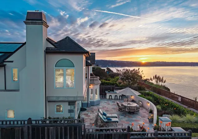 Photo 1 of Single family home for sale at 304 Grand Ave, Capitola, CA 95010 | MLS# ML82059188 | Listing updated on 2026-10-12