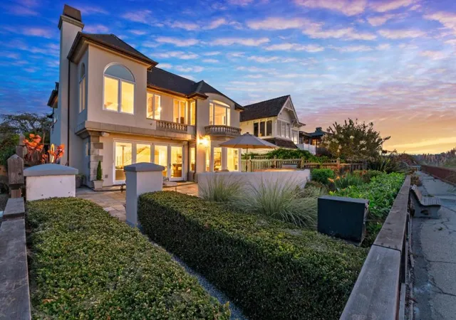 Photo 2 of Single family home for sale at 304 Grand Ave, Capitola, CA 95010 | MLS# ML82059188 | Listing updated on 2026-10-12