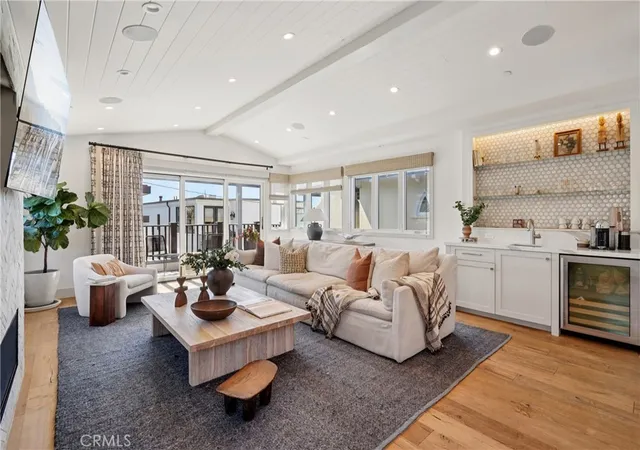Photo 3 of Single family home for sale at 436 27th Street, Manhattan Beach, CA 90266 | MLS# SB26185096 | Listing updated on 2026-09-28