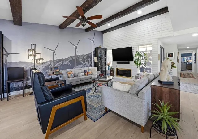 Listing Photo 4 - Condo for sale in building located at 65 Camino Arroyo N, Palm Desert, CA 92260