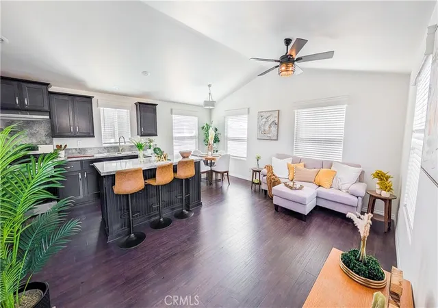 Photo 2 of Manufactured home for sale at 400 E Arbor St #1, Long Beach, CA 90805 | MLS# PW26194071 | Listing updated on 2026-10-10