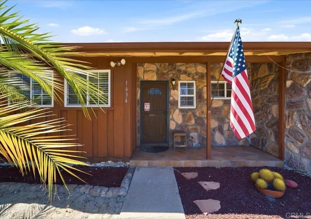 Photo 2 of Single family home for sale at 1634 Rush Ave, Vista, CA 92084 | MLS# NDP2608322 | Listing updated on 2026-09-28