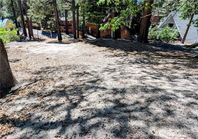 Photo 2 of Land for sale at 33413 Holcomb Crk, Green Valley Lake, CA 92341 | MLS# IG26194156 | Listing updated on 2026-09-05